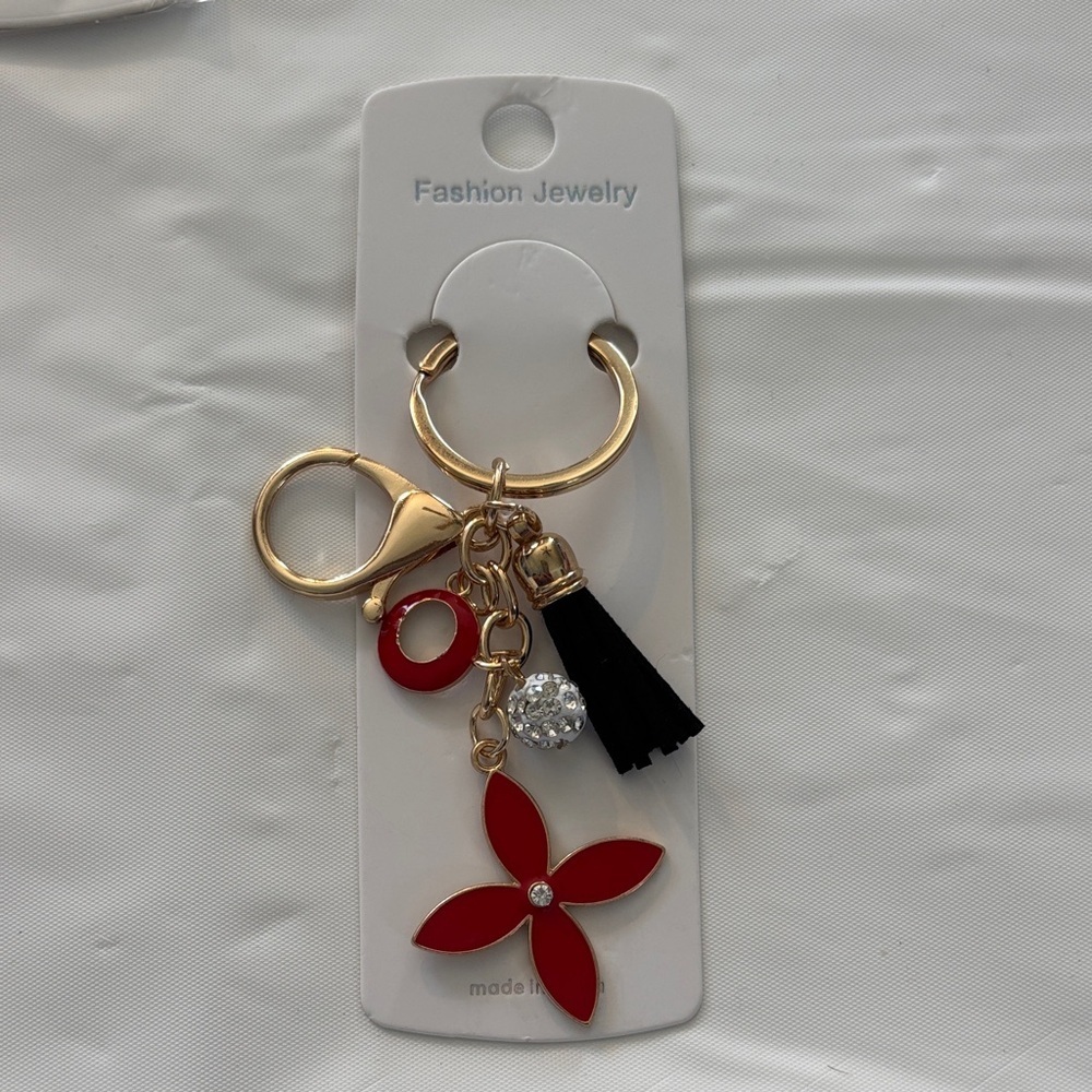 Fashion Jewelry Gold and Red Floral Keychain/Bag Charm